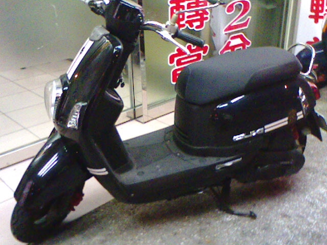 ���E�y���~���G�s��100 CUXI ��